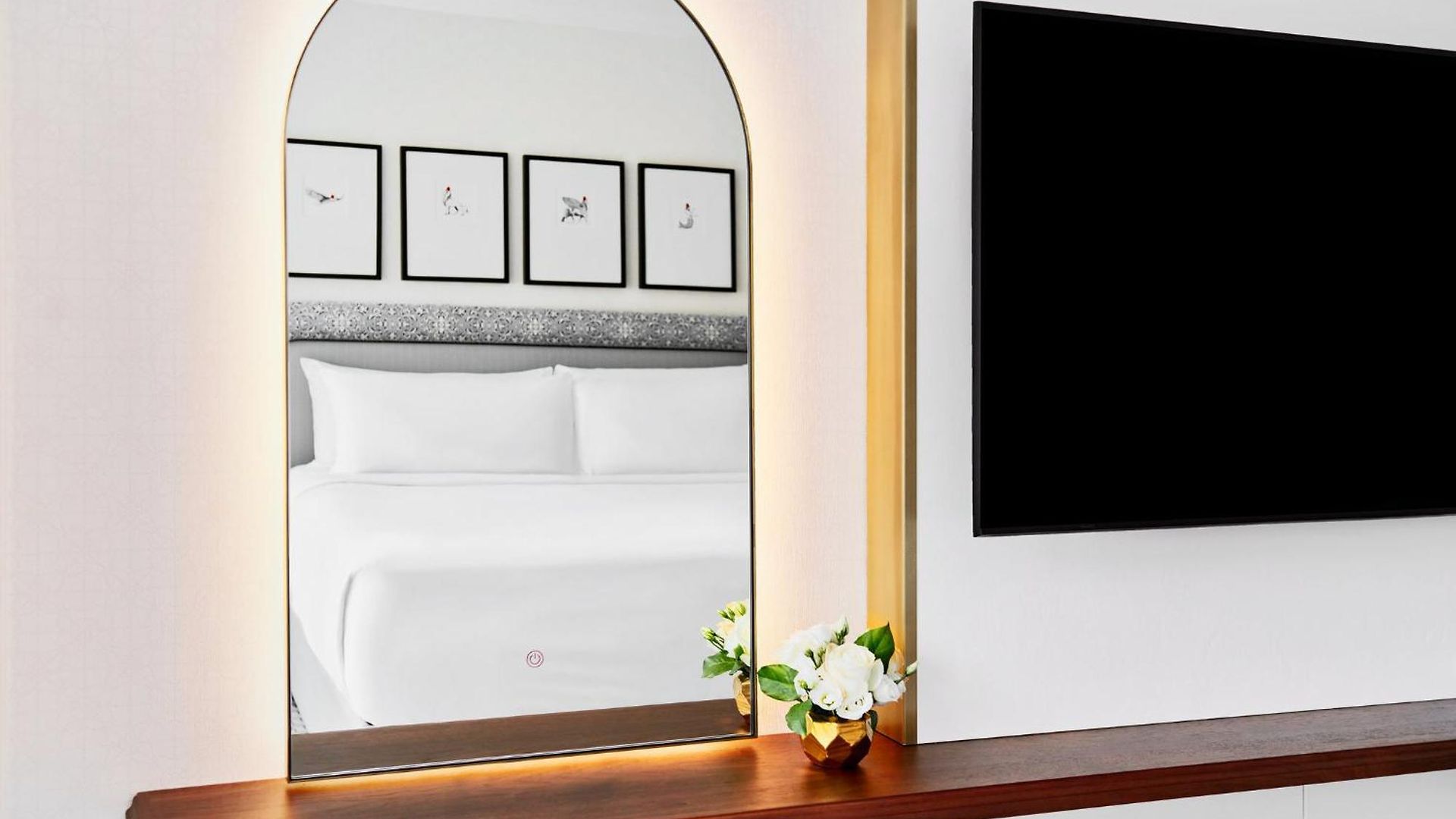 Hotel Intercontinental Magnificent Mile By Ihg Chicago