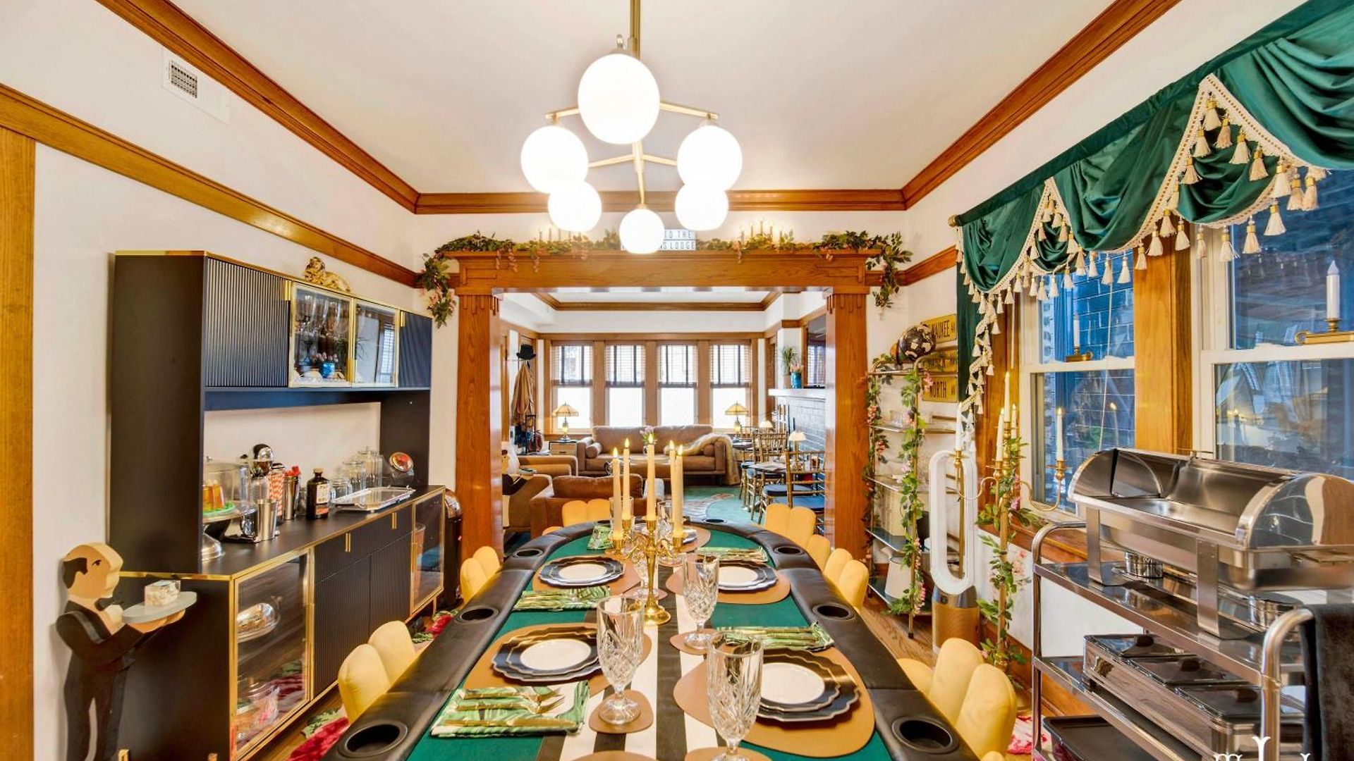 The Twin Lions: Bespoke Travel W/ Speakeasy* Apartment Chicago