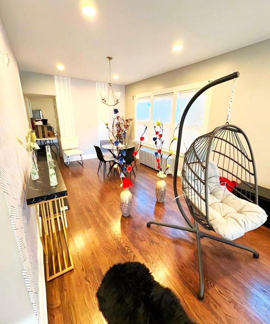 Fully Equipped Cozy 4/5 Br Apartment *