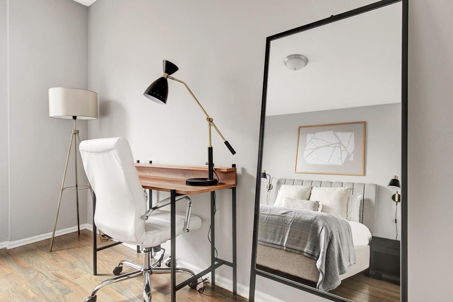 Lakeview 1br W Wd Nr L Wrigley Field Chi-472
