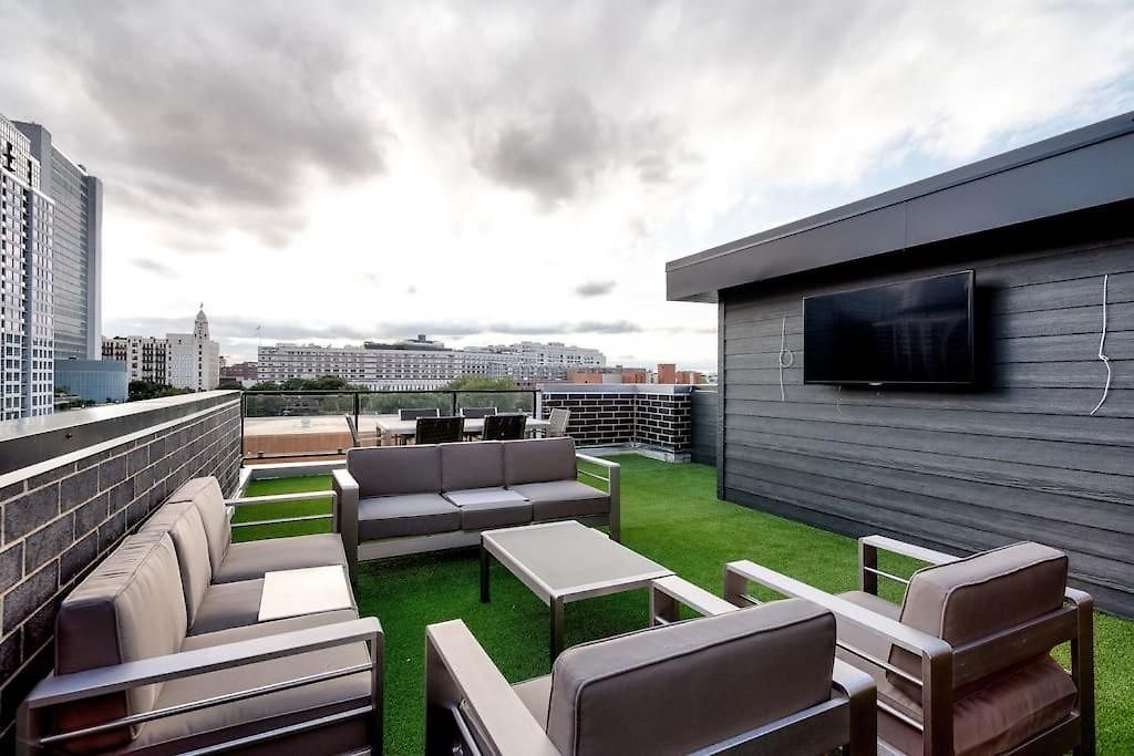 New Construction Building In River North Holiday home
