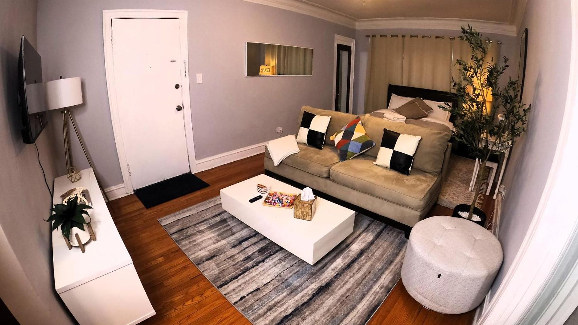 Apartment Cozy Studio Near Lake Michigan *