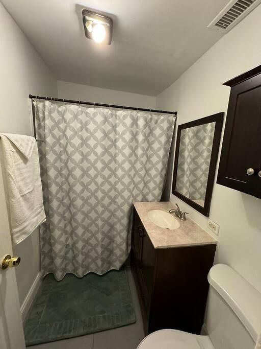 Apartment Urban Retreat 3 Bedroom Apt. Chicago