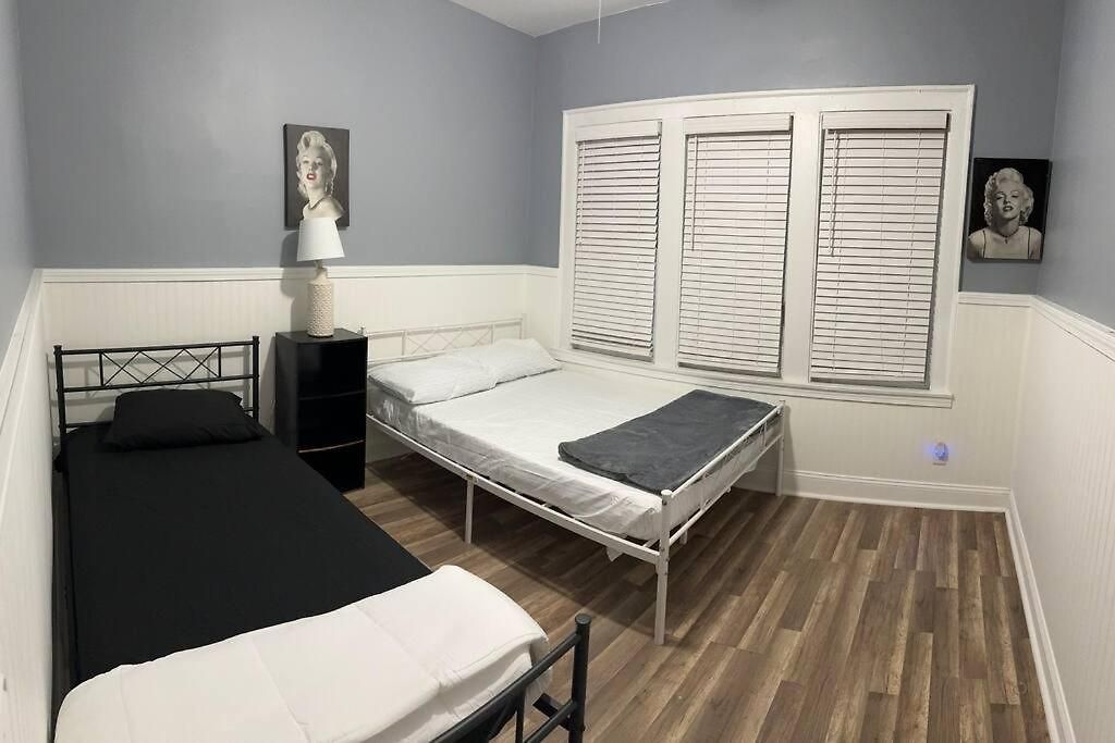 Urban Retreat 3 Bedroom Apt. Apartment