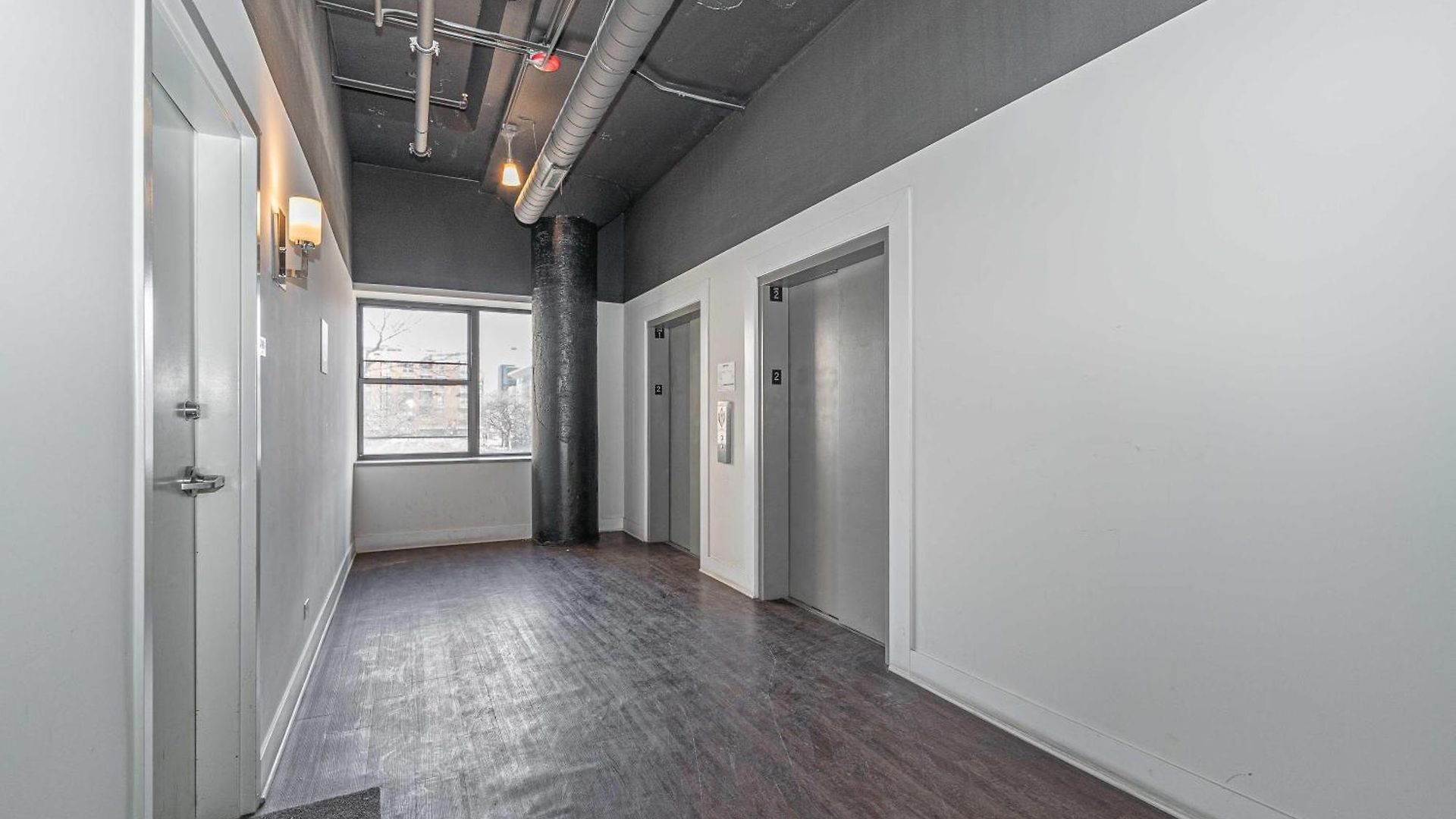 Ideal 3br Business Or Leisure In Fully Stocked Kitchen & Fast Internet With Optional Parking Near Soldier Field, Grant Park & Mccormick Place Apartment