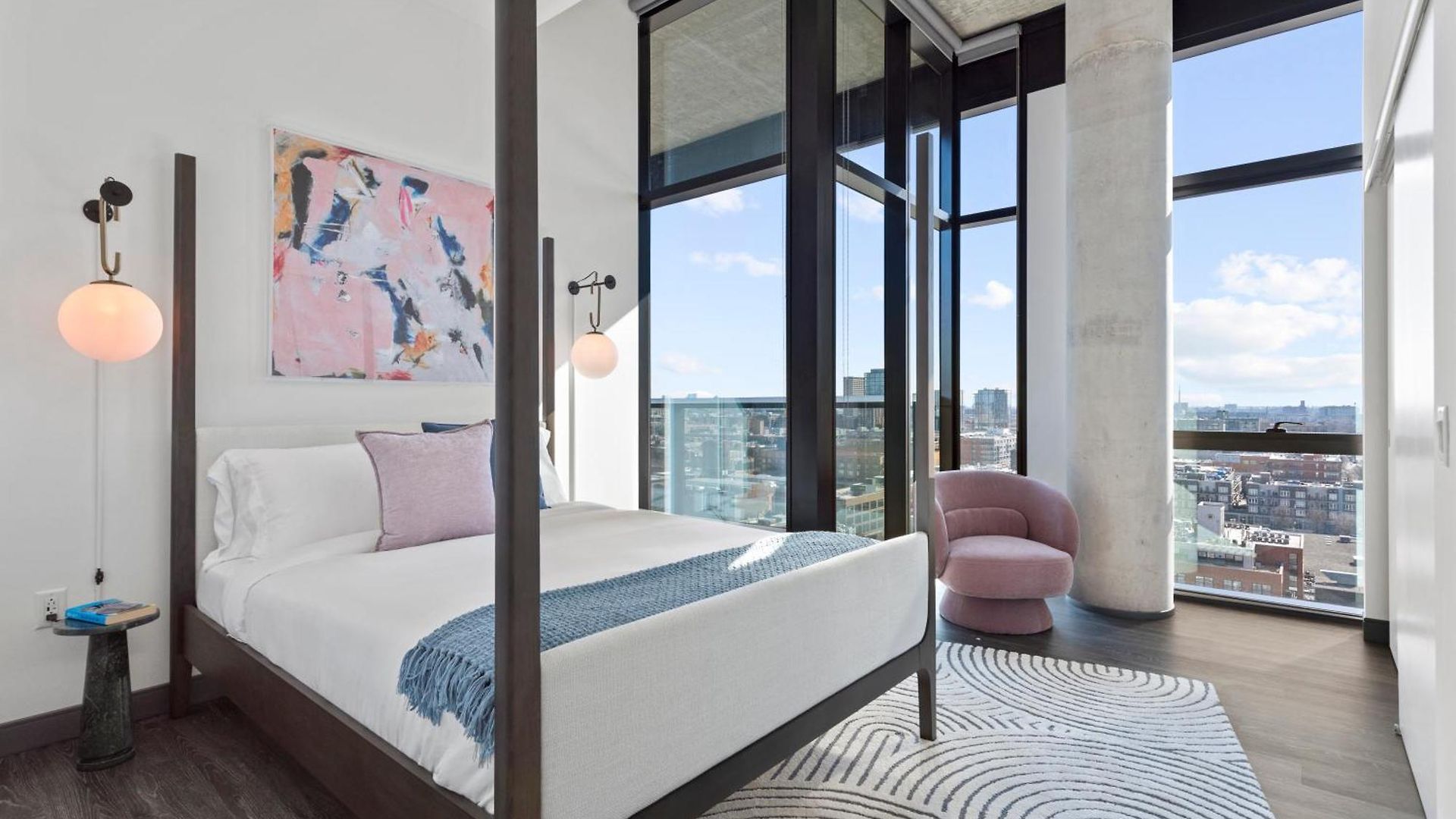 Fulbrix Bright Designer With West Loop Views Apartment *