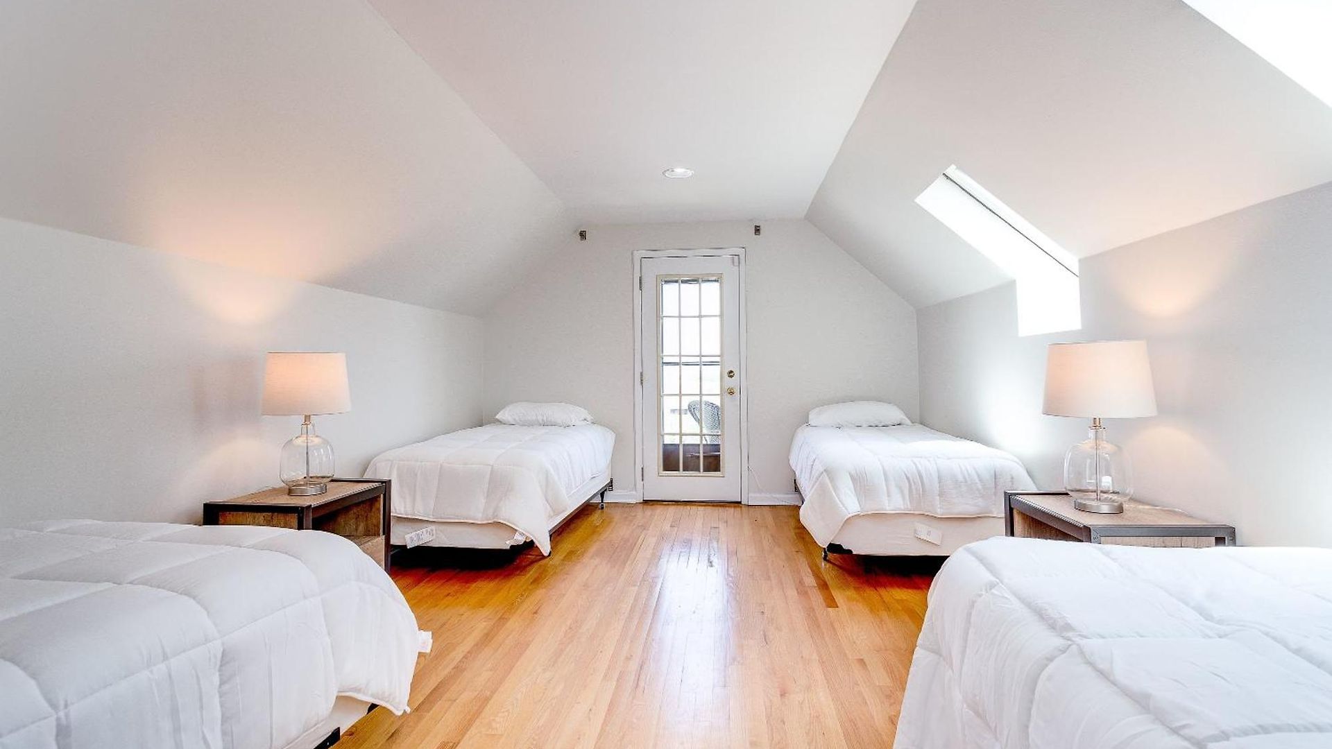 Apartment 3 Flat Building Downtown - With Private Patios Chicago