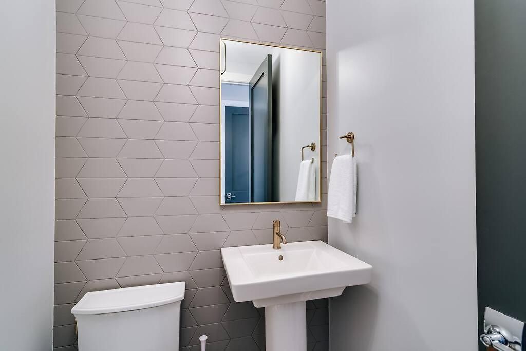 Immaculate Brand New Penthouse Chicago