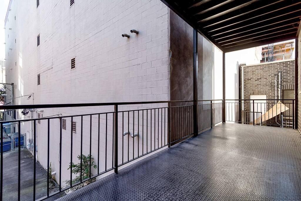 Holiday home 2 Newly Built Luxury With Private Roofdeck