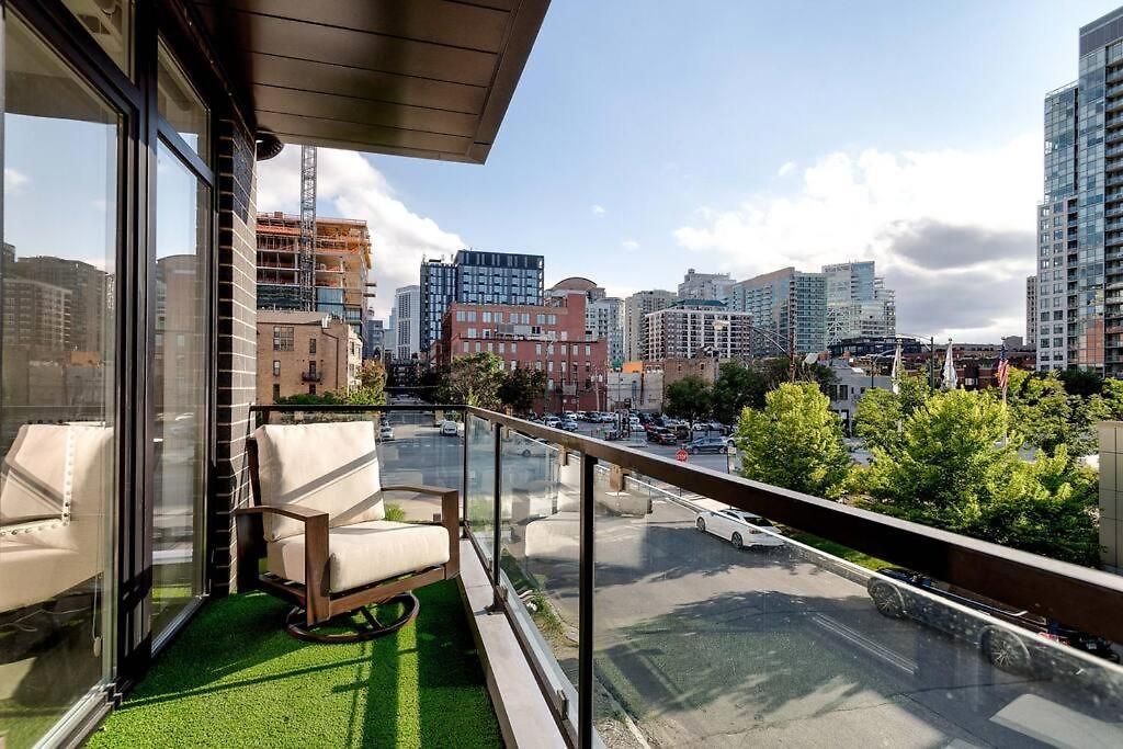 2 Newly Built Luxury With Private Roofdeck Chicago