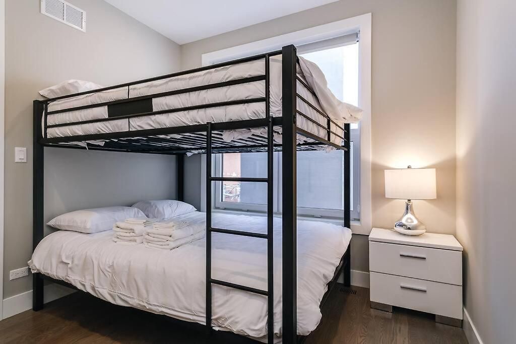 Breathtaking Downtown Penthouse B - Sleeps 11