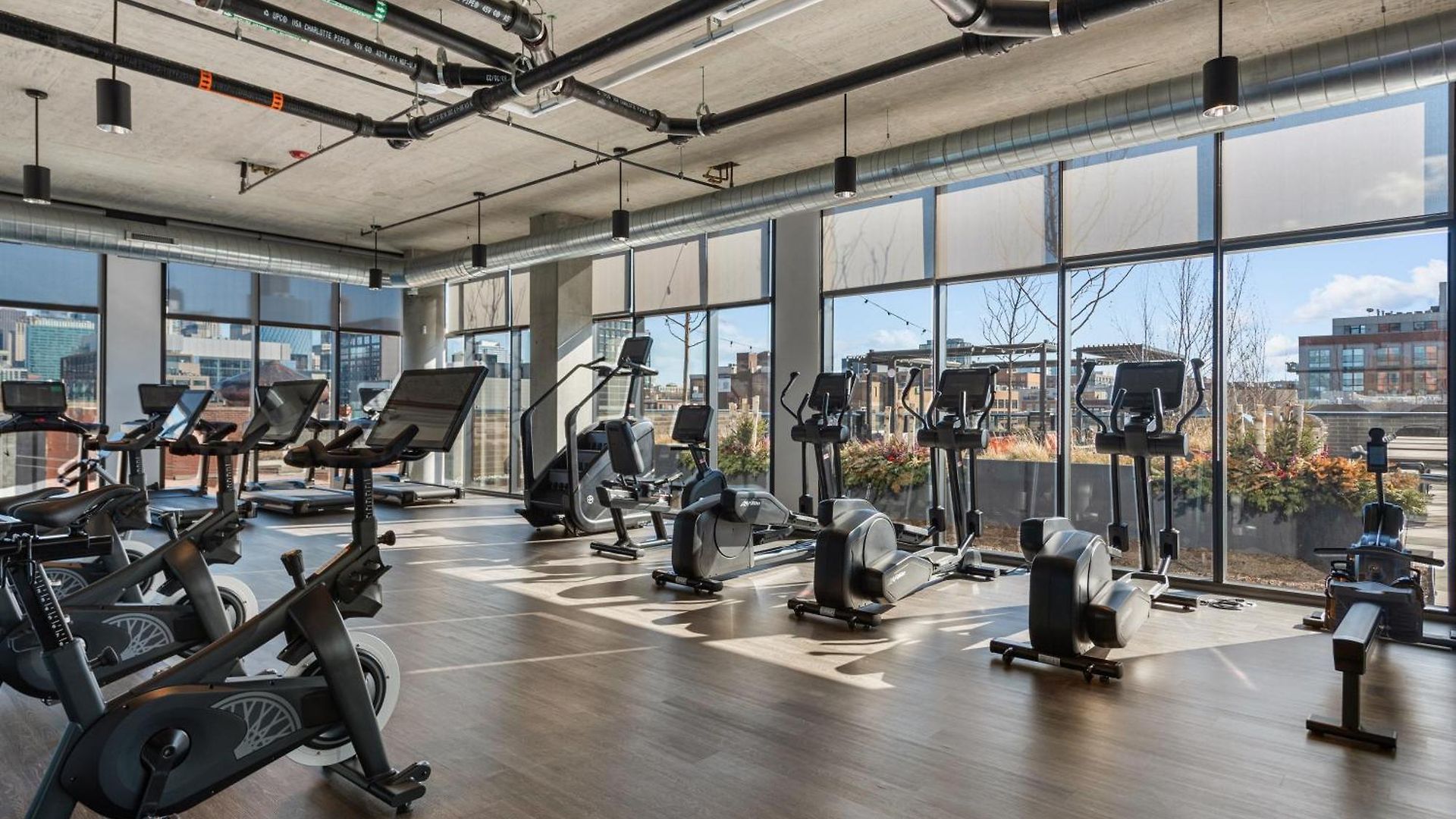 Apartment Fulbrix Bright Designer With West Loop Views *