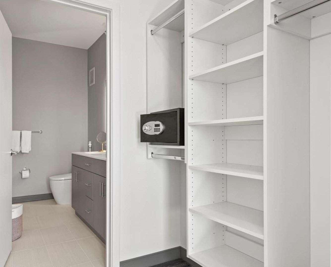 Apartment Fulbrix Bright Designer With West Loop Views Chicago