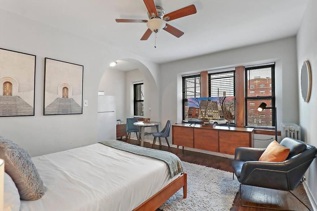 Well-equipped - Dorchester 511 Apartment