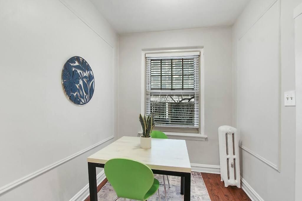 Unit Cozy & Convenient - Bstone 226 Rep * Chicago