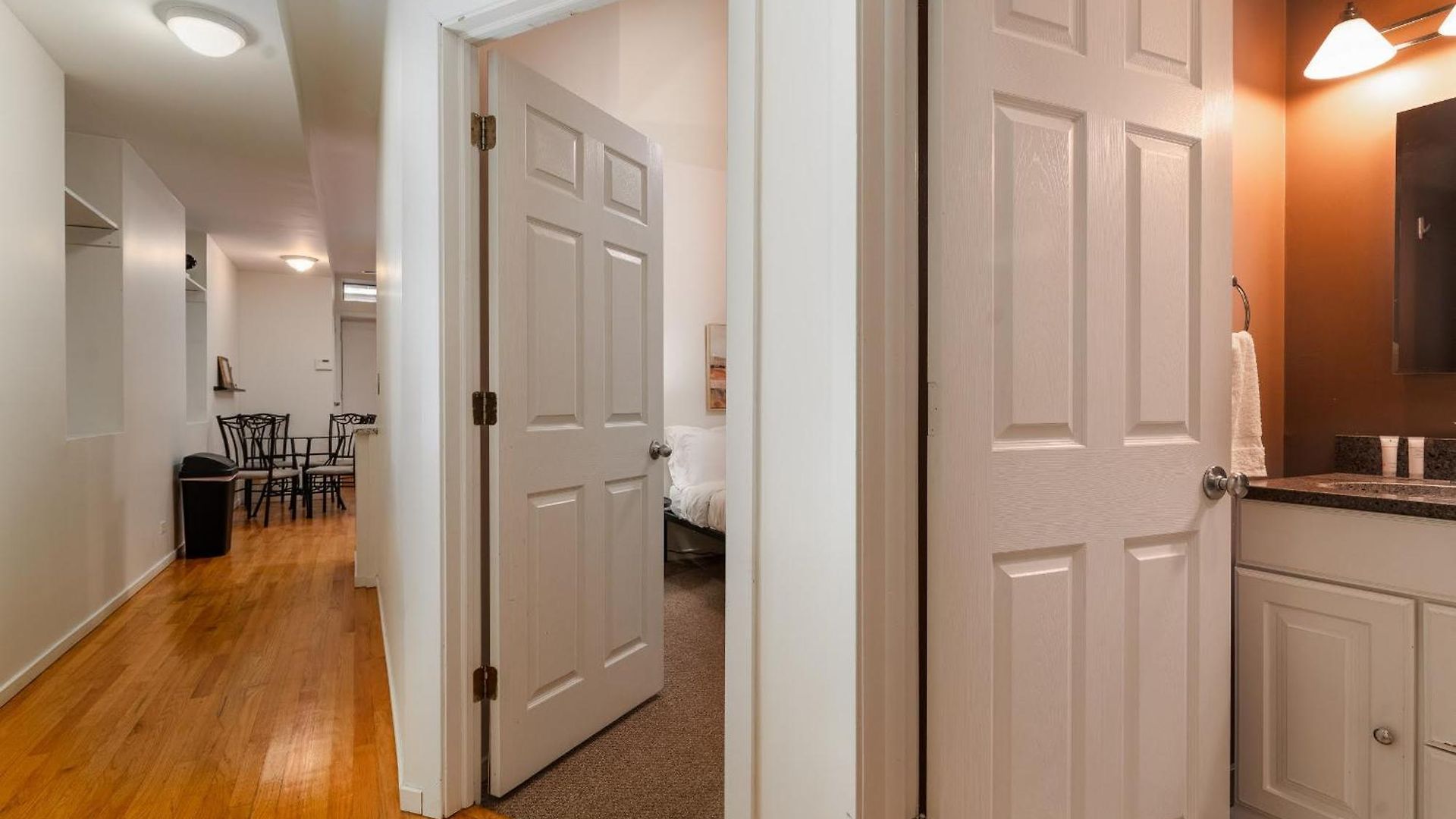 Apartment Wicker Park 2br Near Milwaukee Ave