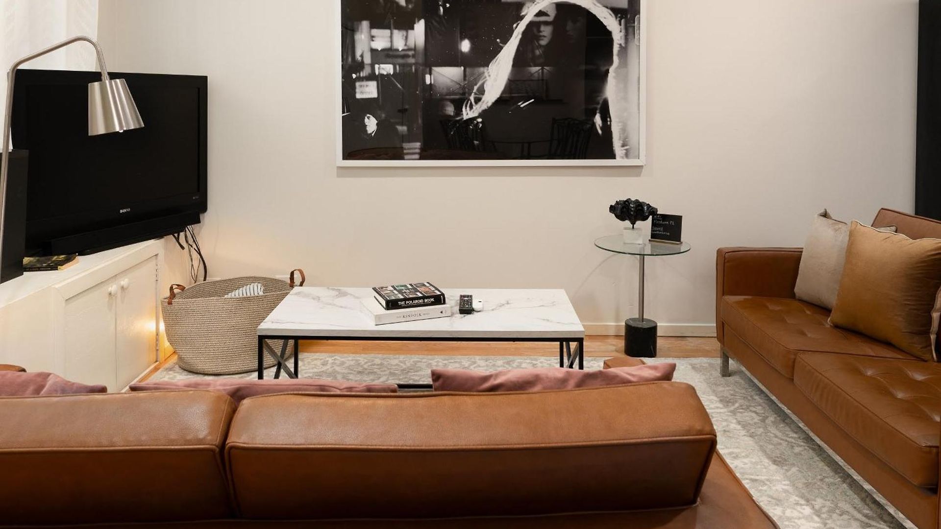 Apartment Wicker Park 2br Near Milwaukee Ave *