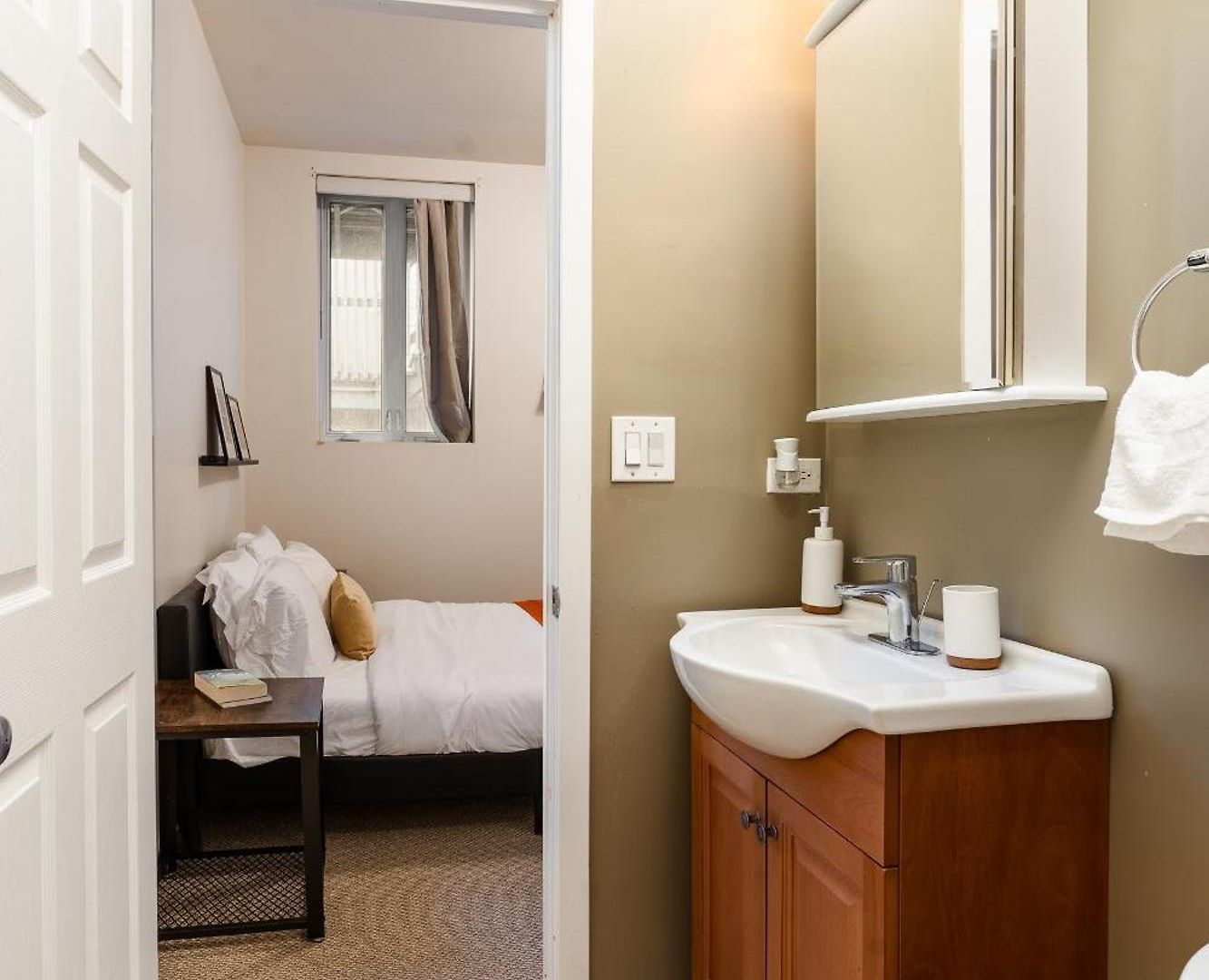 Apartment Wicker Park 2br Near Milwaukee Ave