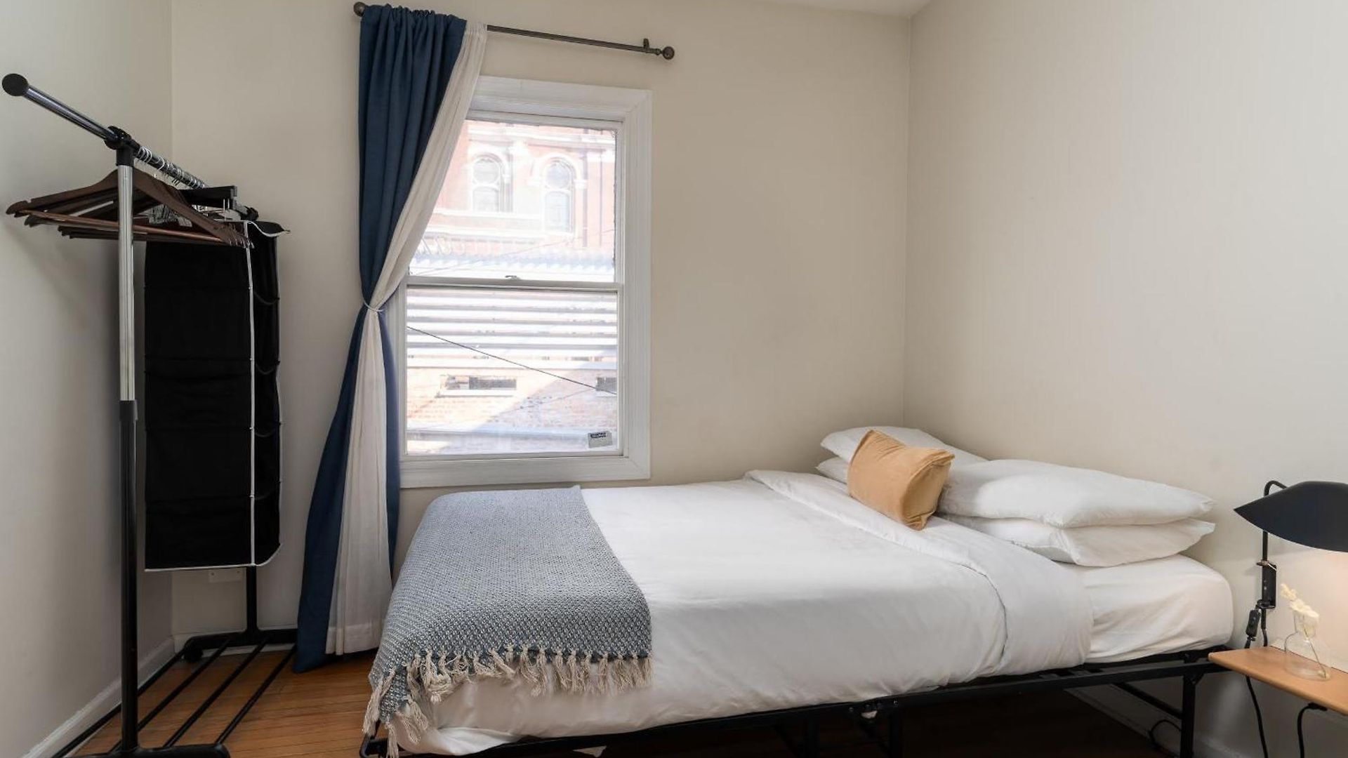 Bucktown 2br Near The 606 Apartment