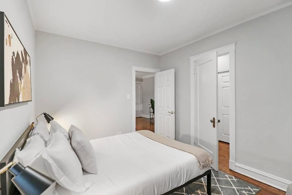 Elegant & Stylishly 1br Fully Furnished - Lincoln 205 Apartment