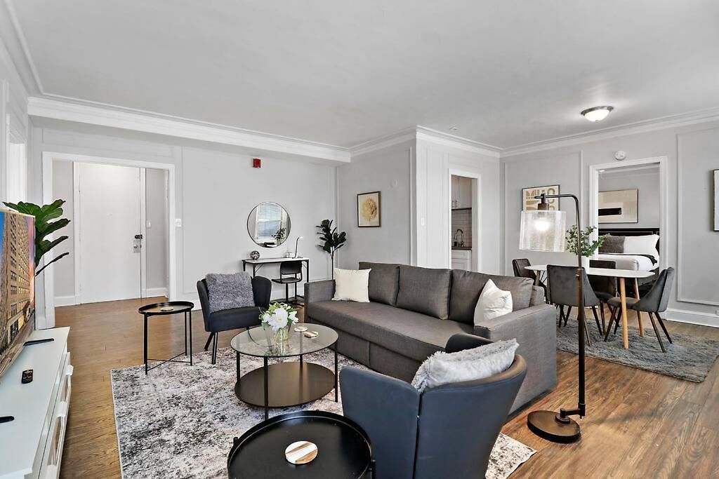 Cozy & Radiant 2br - Bstone 605 Apartment Chicago