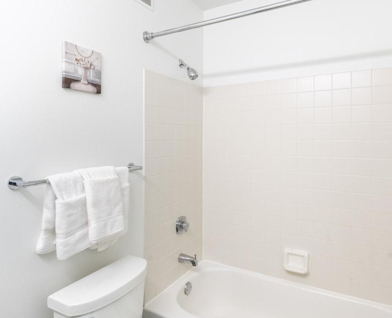 Envitae 3br Luxury Corner Loft With Navy Pier Views Chicago