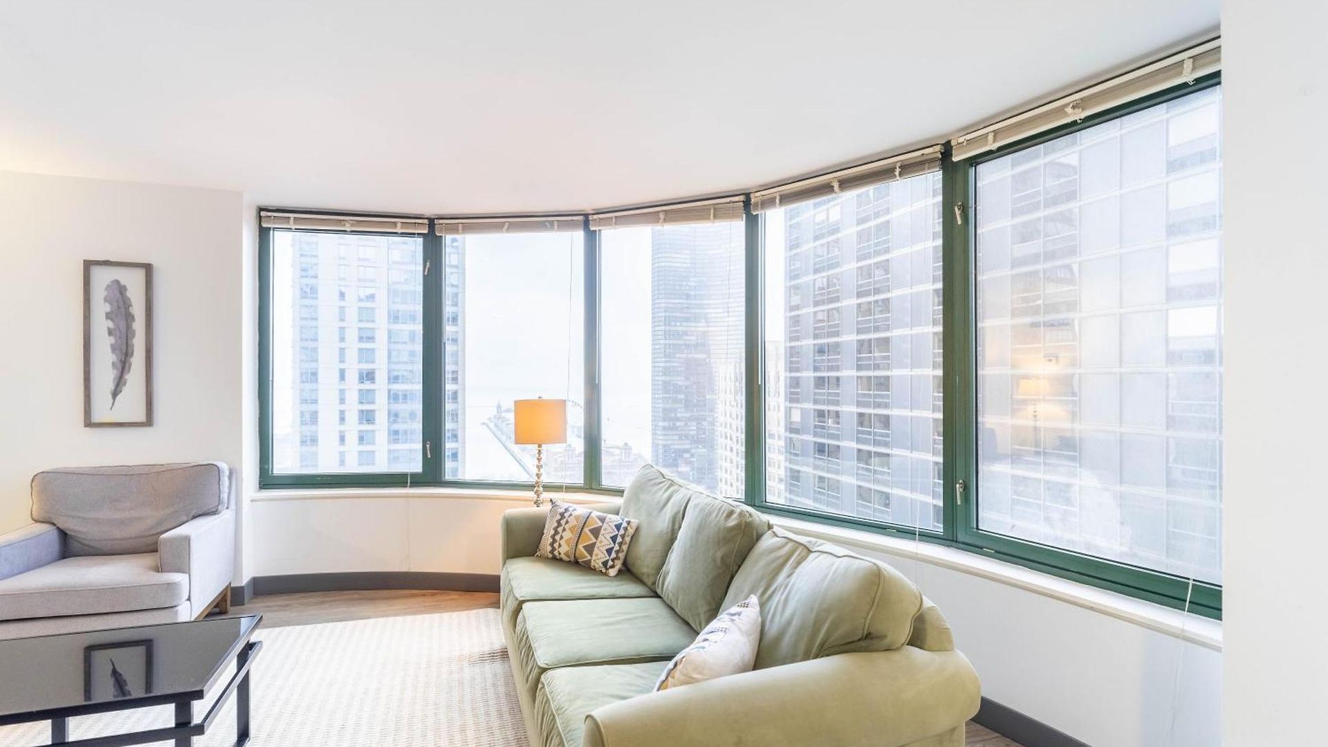 Envitae 3br Luxury Corner Loft With Navy Pier Views Apartment Chicago