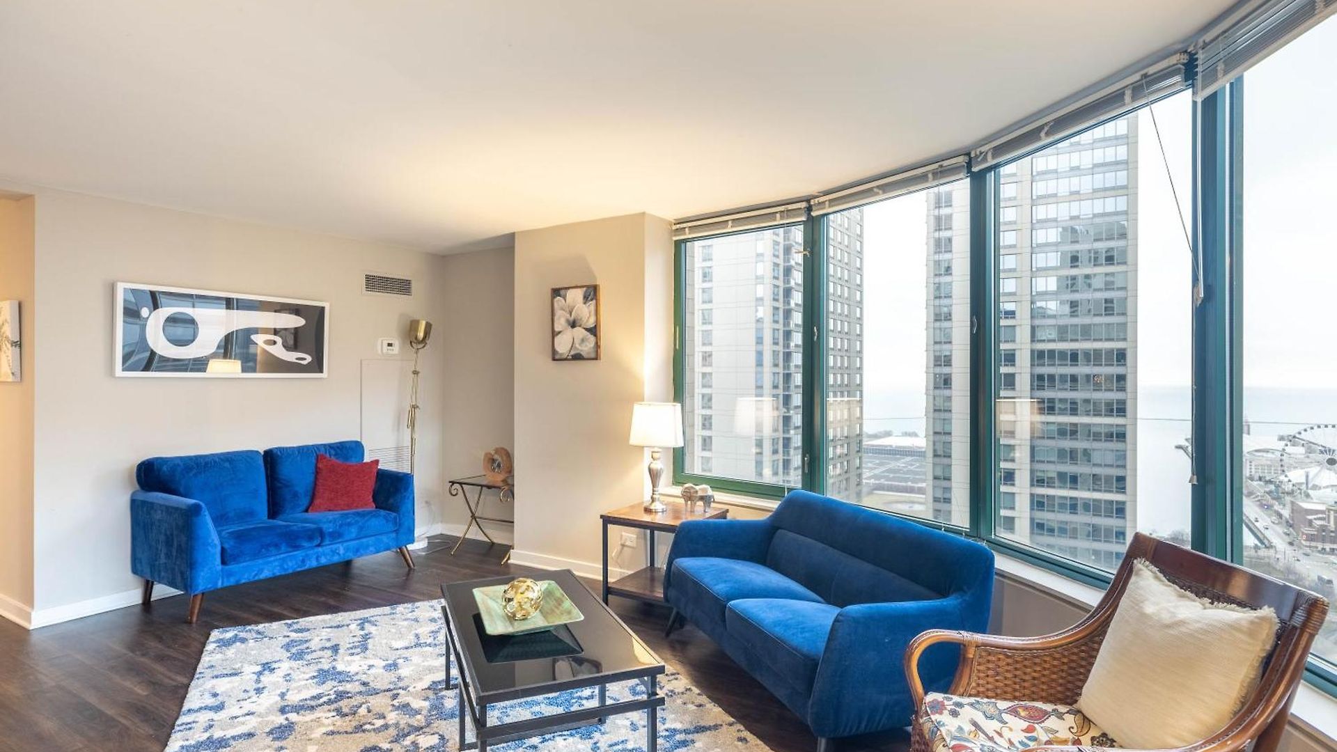 Captivating With Pier Views, Pool And Gym *