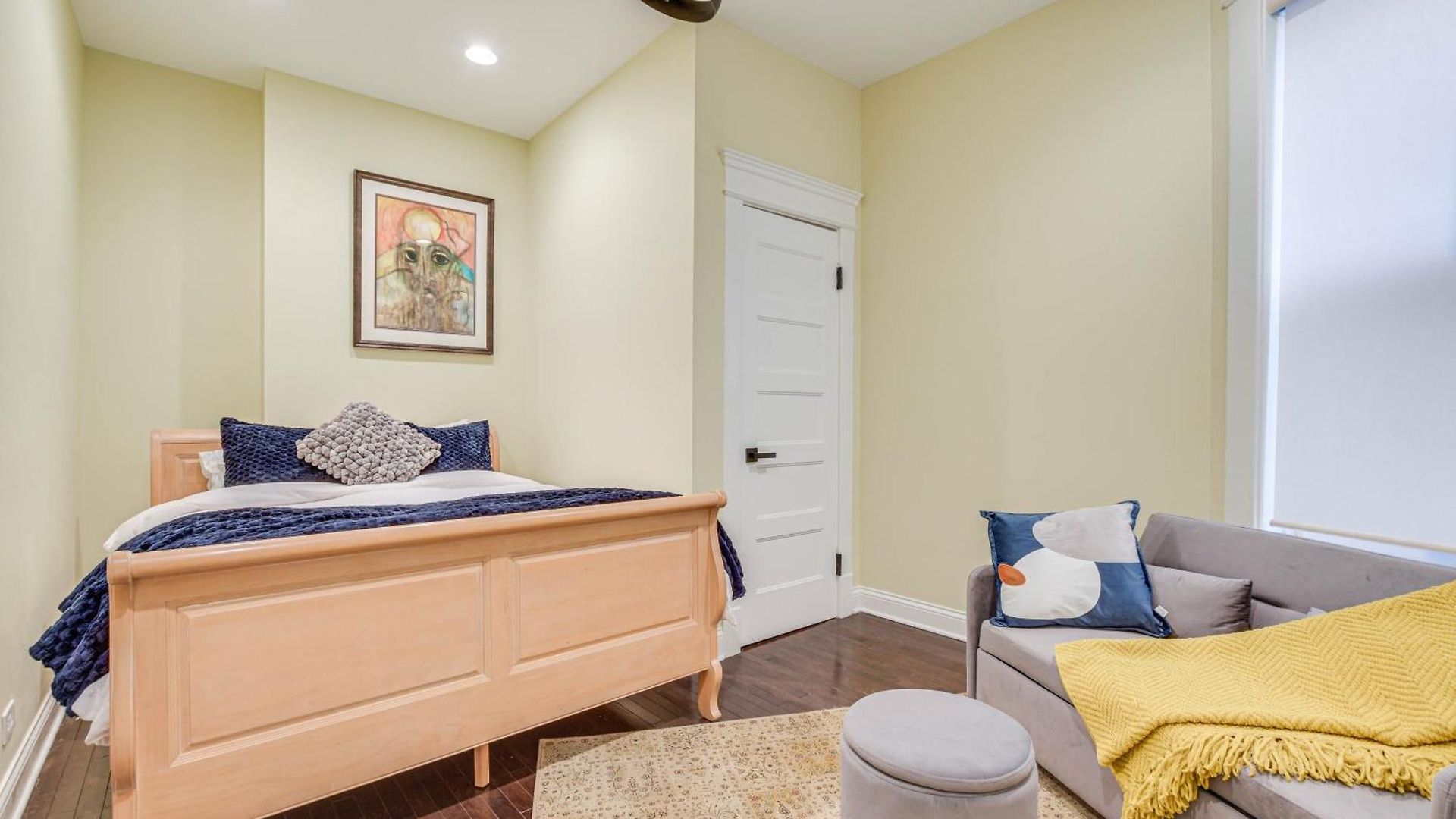 Spacious With Deck About 3 Mi To Downtown Chicago! Apartment *