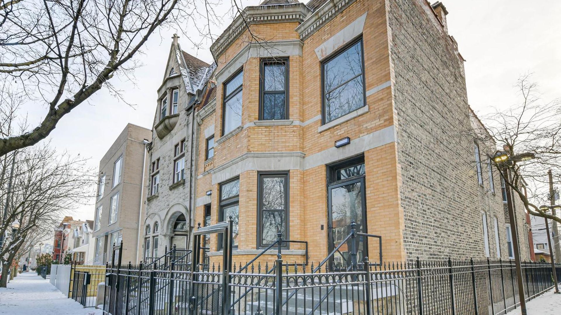 Spacious With Deck About 3 Mi To Downtown Chicago! Chicago
