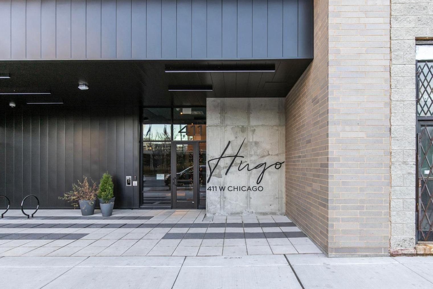Apartment River North 1br W Yoga Nr Riverwalk Chi-1036 Chicago