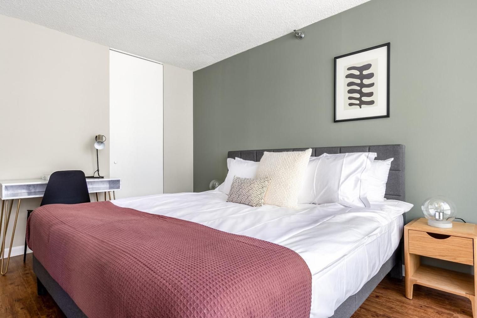 River N 1br W Gym Pool Nr Magnificent Mile Chi-269