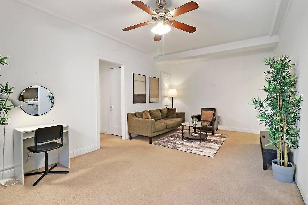Sleek 1-bedroom In - East Park Tower 0610 Rep Apartment *
