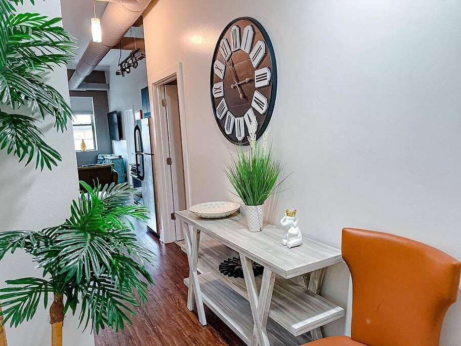 Spacious 420-friendly 2br Retreat Near Mccormick Place, Grant Park And Soldier Field *