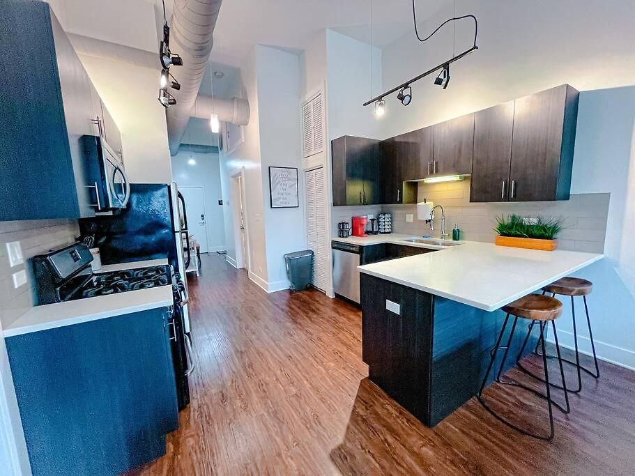 Apartment Spacious 420-friendly 2br Retreat Near Mccormick Place, Grant Park And Soldier Field *