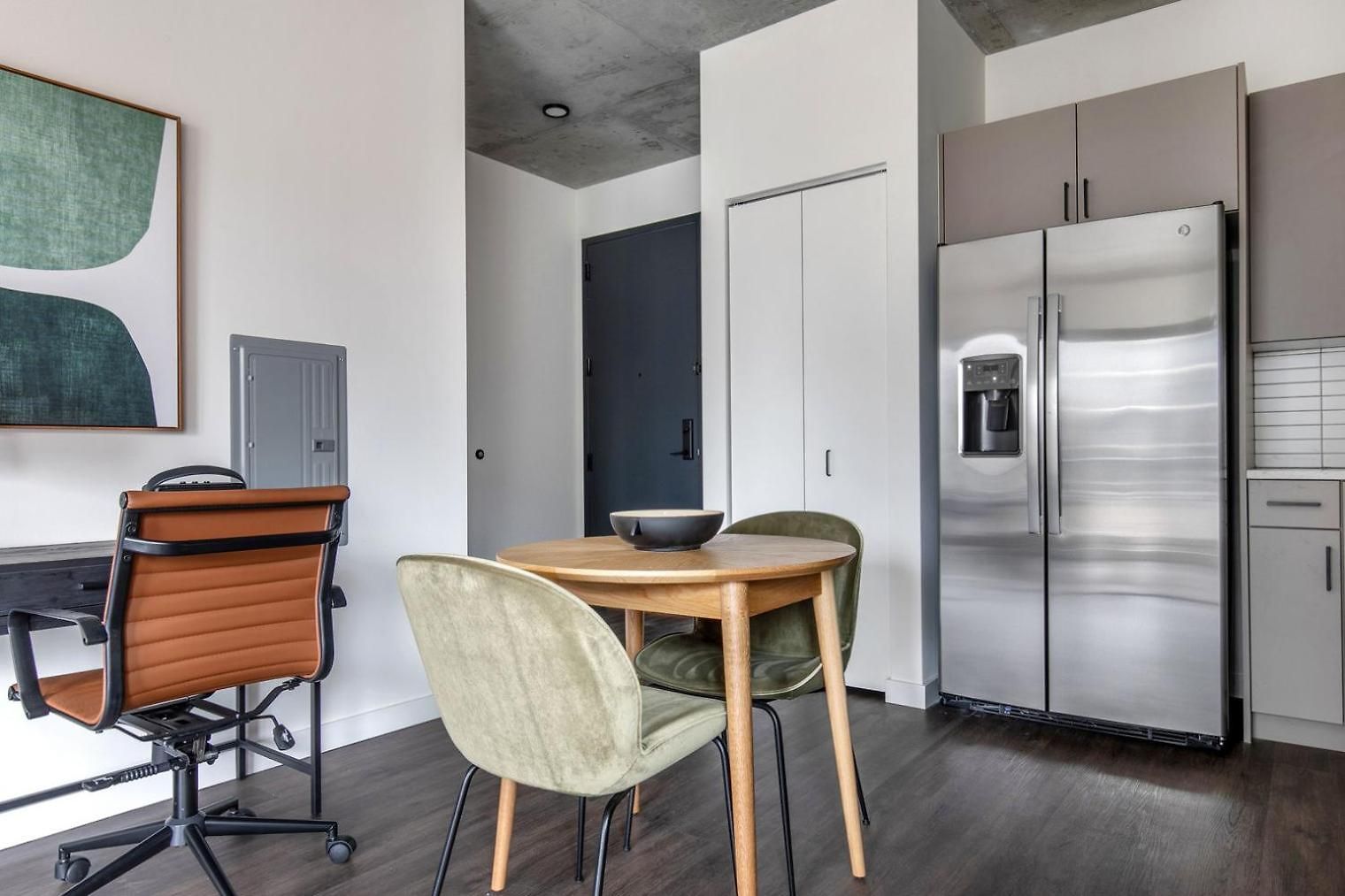 River North 1br W Gym Sky Terrace Yoga Chi-1033