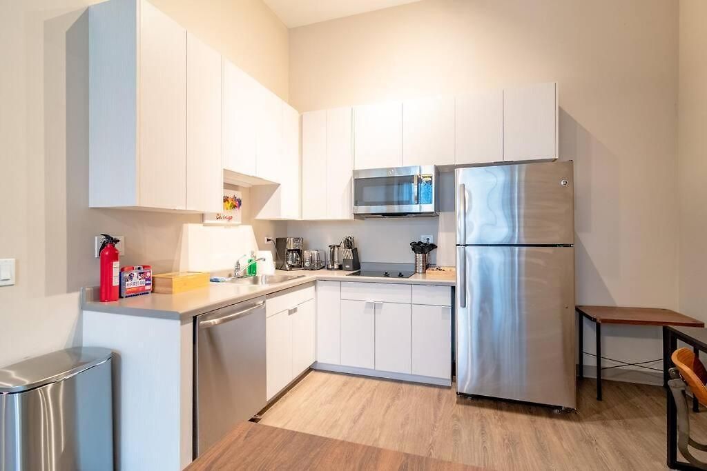 Mccormick Oasis With Balcony, Optional Parking, Patio And Gym Sleeps 6 Near Mccormick Place, Grant Park, Soldier Field & Museum Campus * Chicago