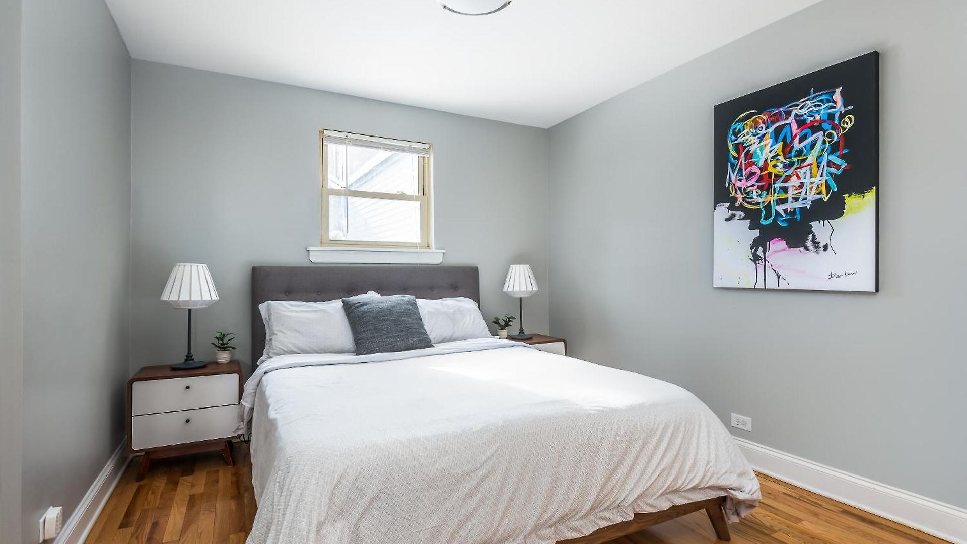 The Bright Retreat In Andersonville *