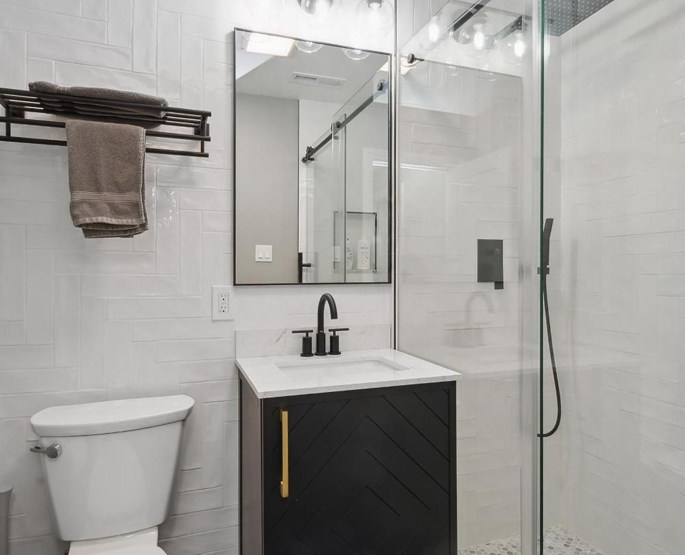 Brilliant Downtown 3-bedroom Apartment