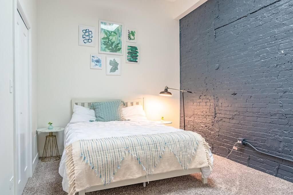 South Loop 3br Group Comfort Near Downtown, Grant Park, Soldier Field And Mccormick Place Chicago