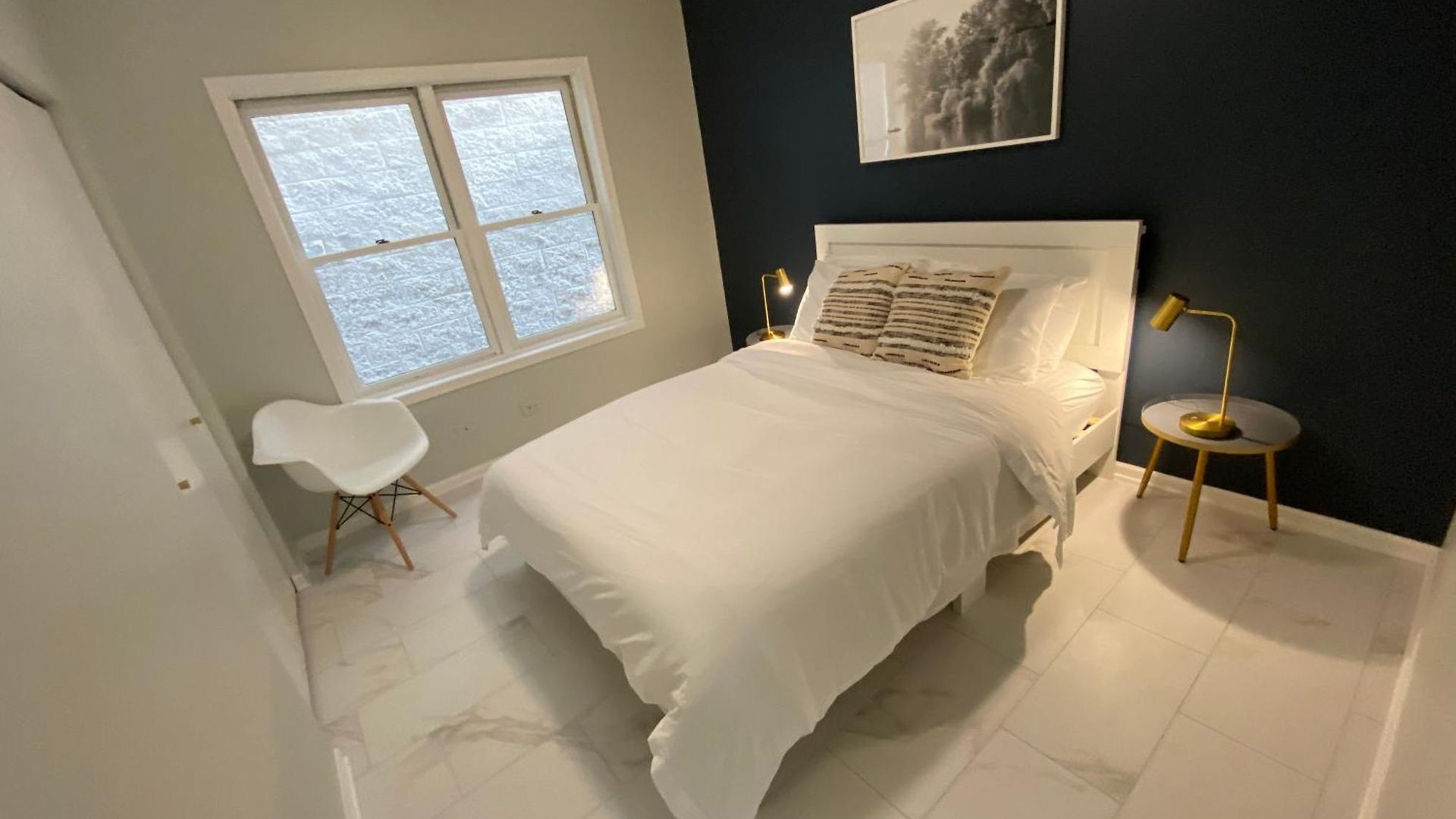 Modern Wrigley Oasis With Parking! Holiday home