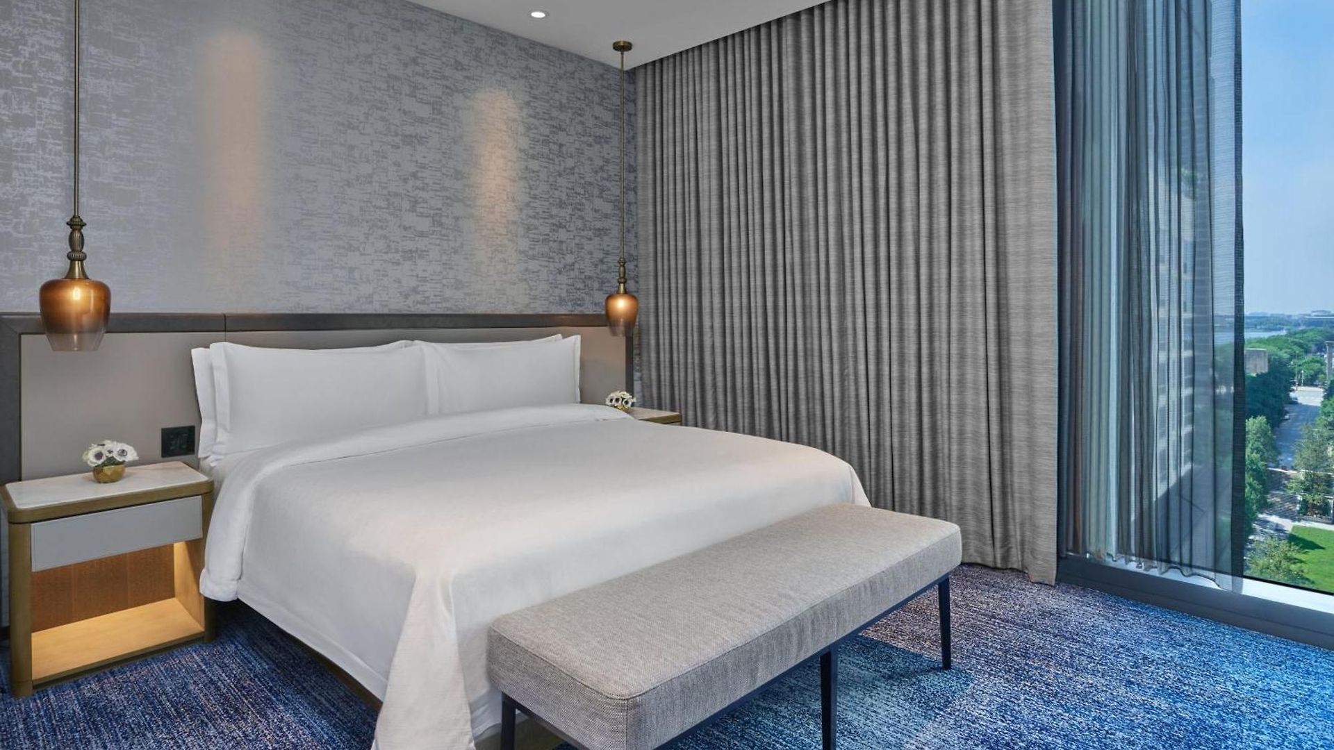 The St. Regis Chicago