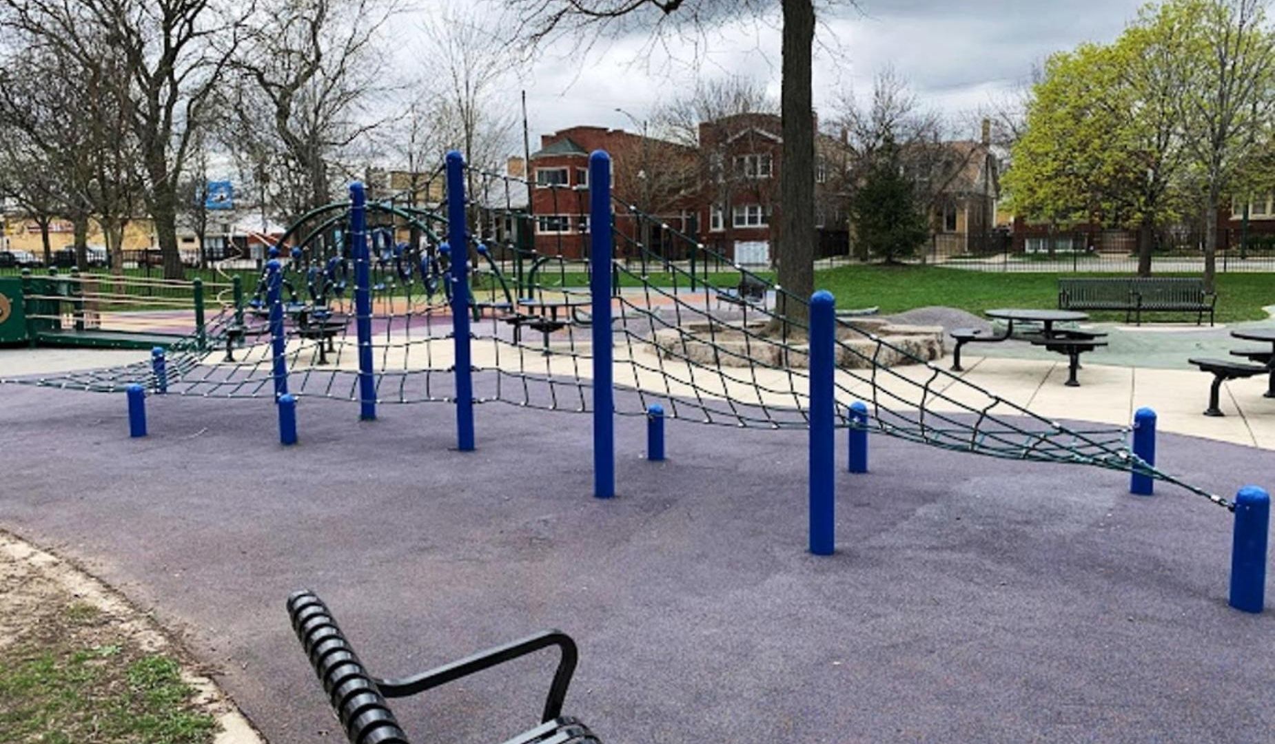 Apartment Well-appointed Cozy Portage Park Apt, Dogs, Kids, Free Parking, 420 Compliant *