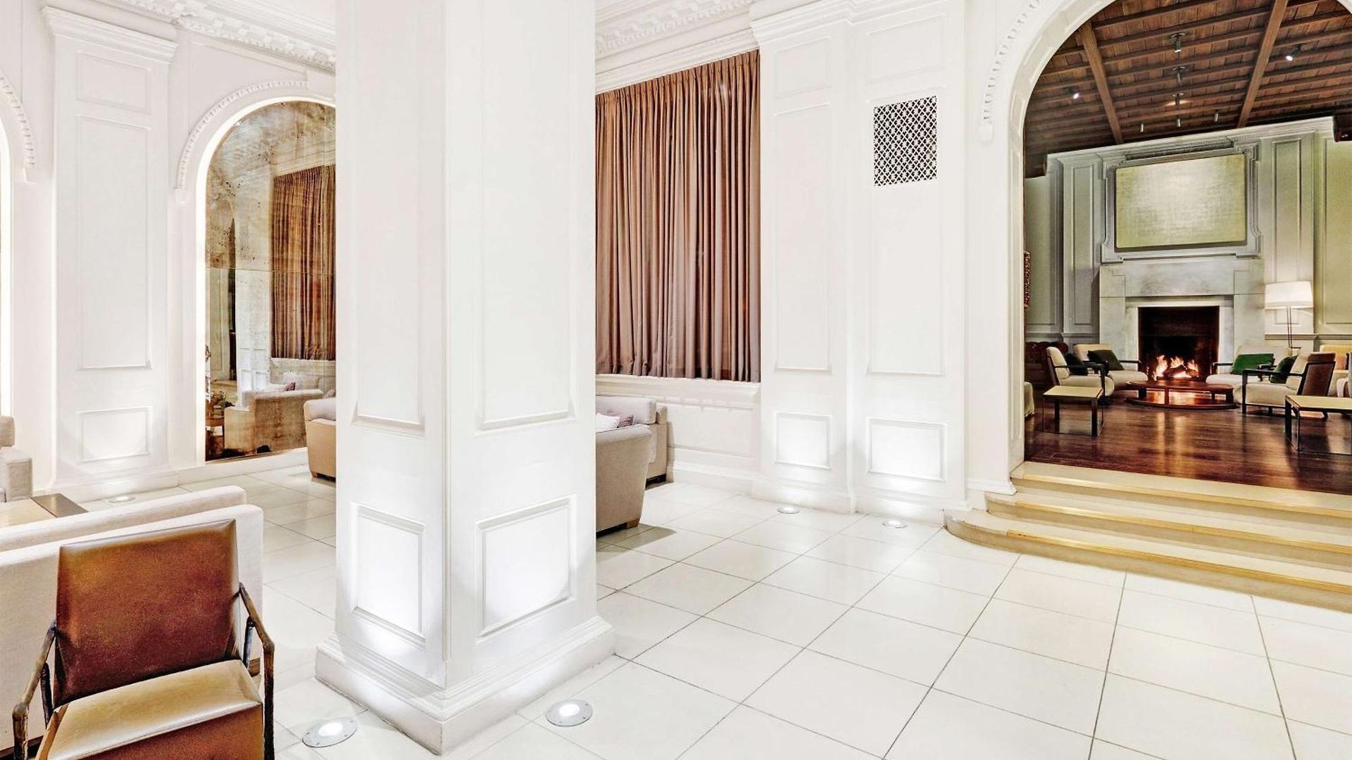 Ambassador Chicago, Part Of Jdv By Hyatt 4*