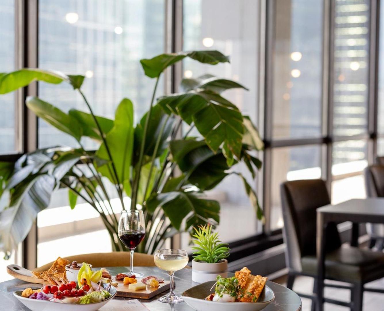 Hotel - Dwtn - The Mart By Ihg 3*