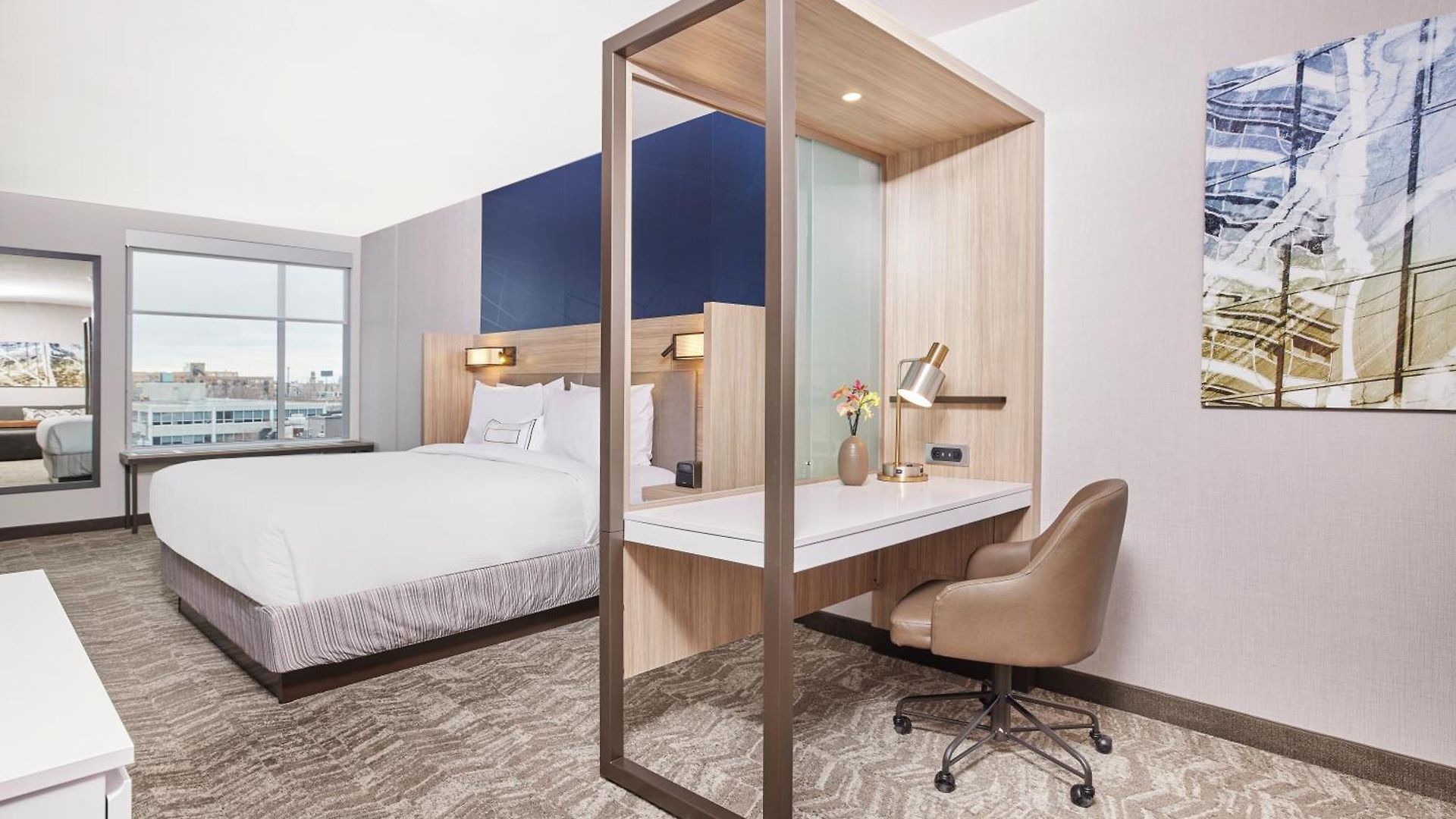 Springhill By Marriott Chinatown Hotel 3*