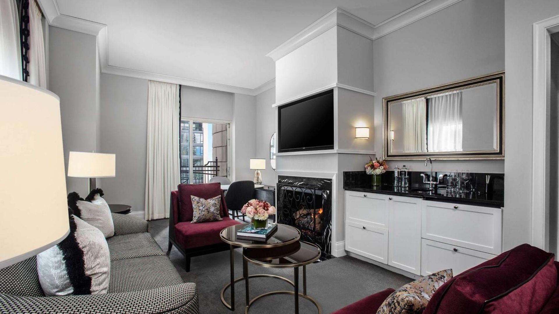 Waldorf Astoria Hotel 5*