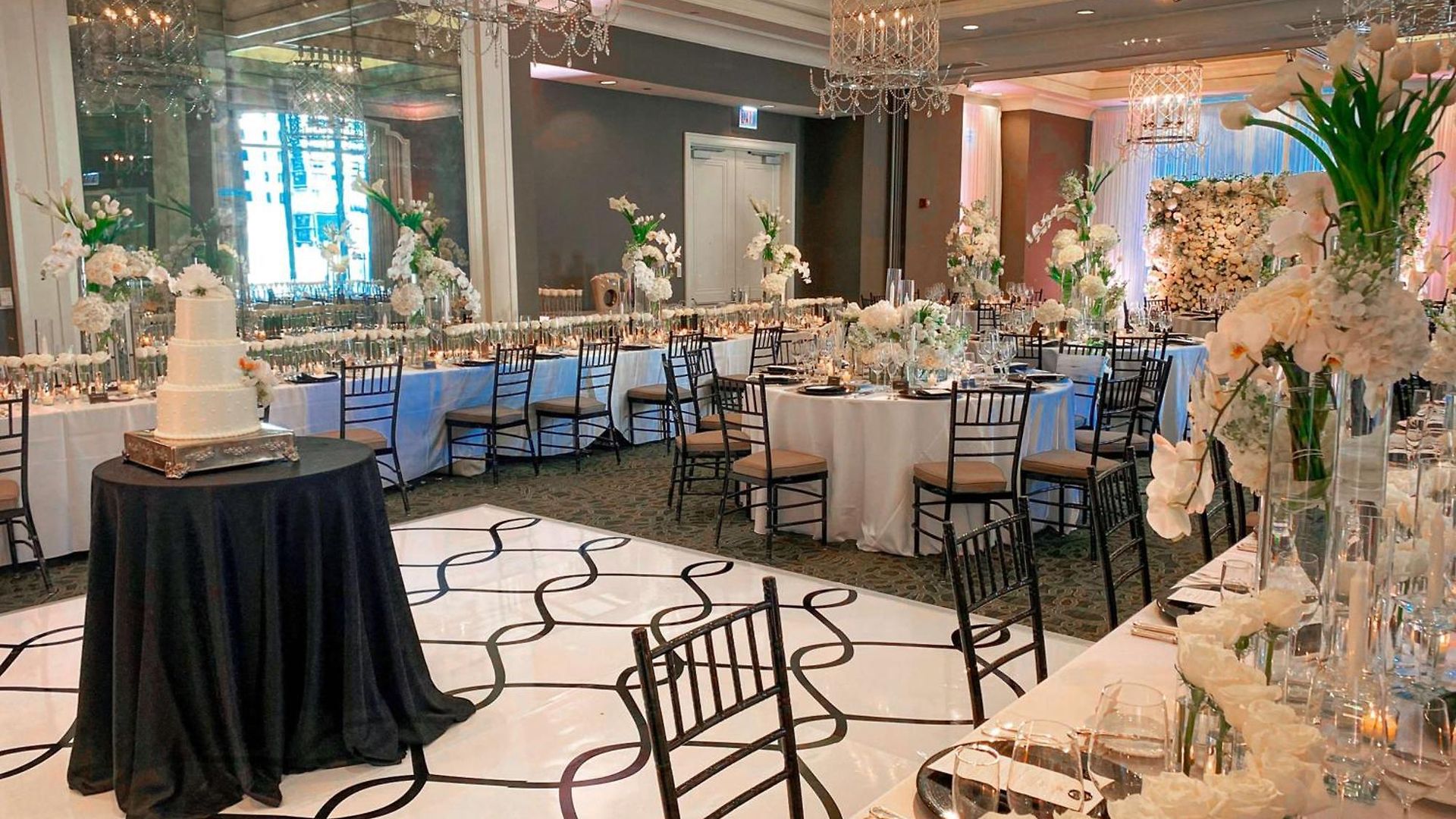 Hotel Waldorf Astoria Chicago