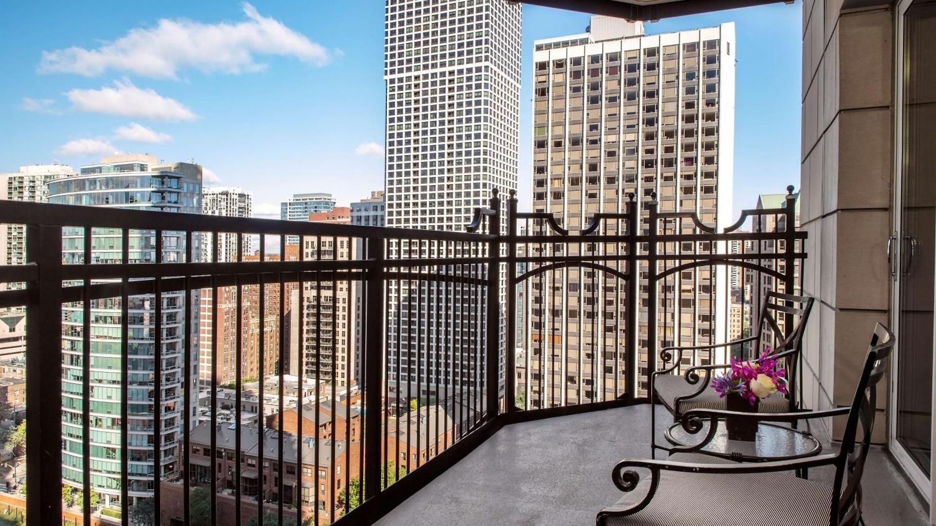 Hotel Waldorf Astoria Chicago