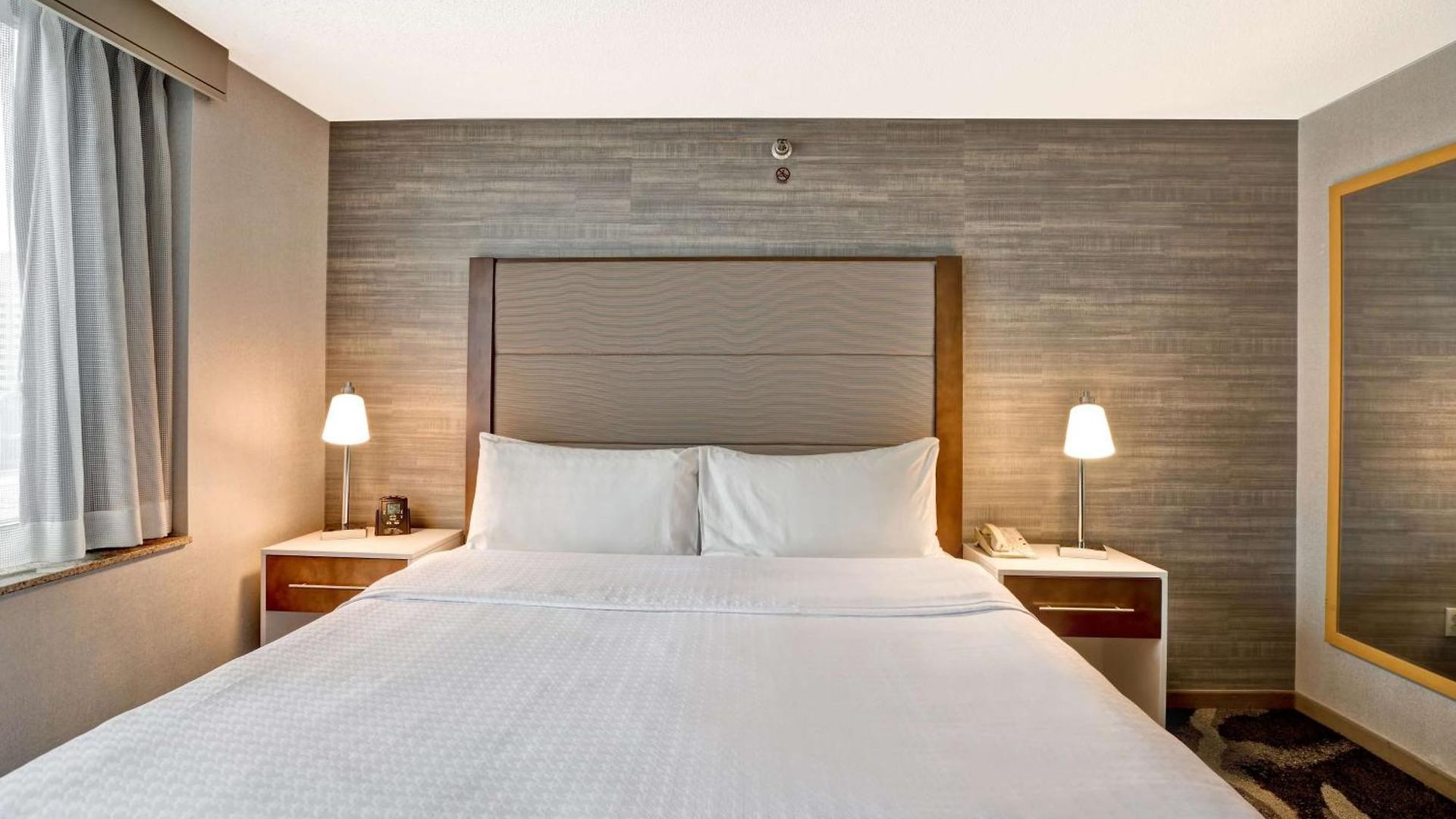 Hotel Homewood By Hilton Chicago-downtown Chicago